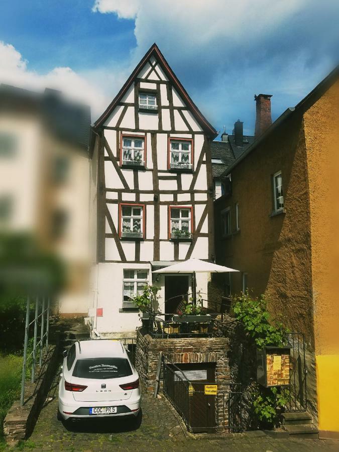 Gaestehaus Pension Romantika In Der Innenstadt Cochem Zewnętrze zdjęcie